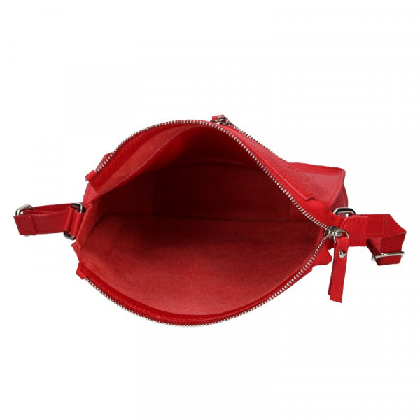 Trendy dámská kožená crossbody kabelka Facebag Miriana - červená